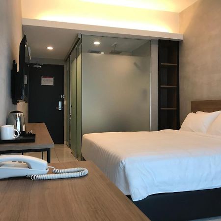 Dandelion Inn Simpang Pulai Buitenkant foto