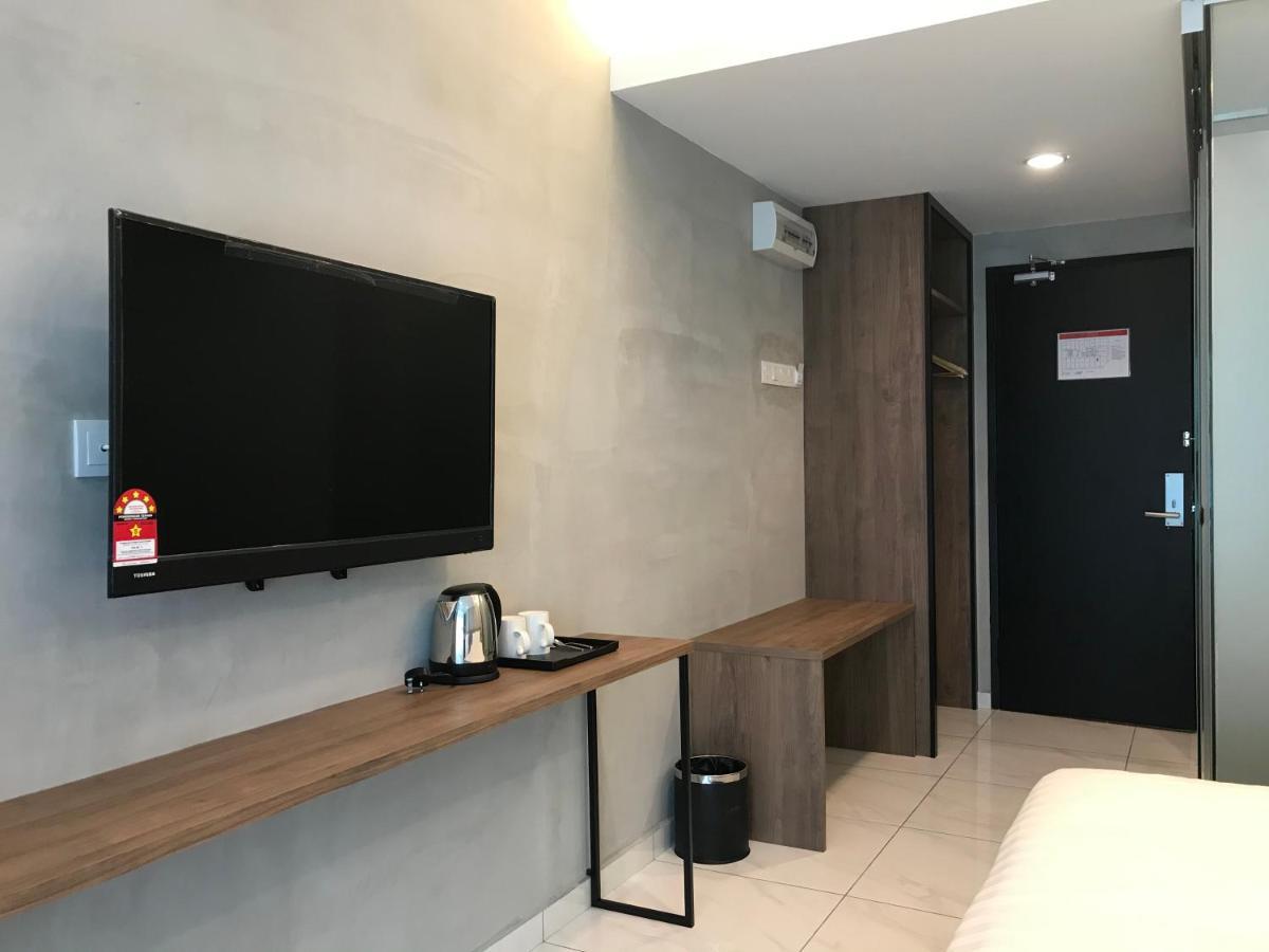 Dandelion Inn Simpang Pulai Buitenkant foto